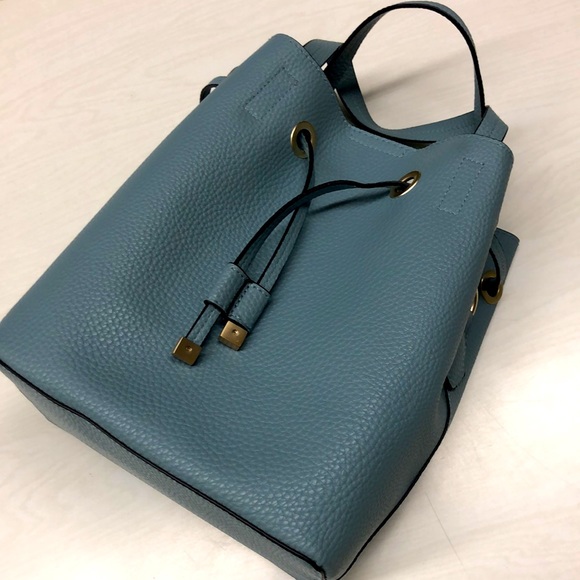 Bucket Bag - Picture 2 of 5